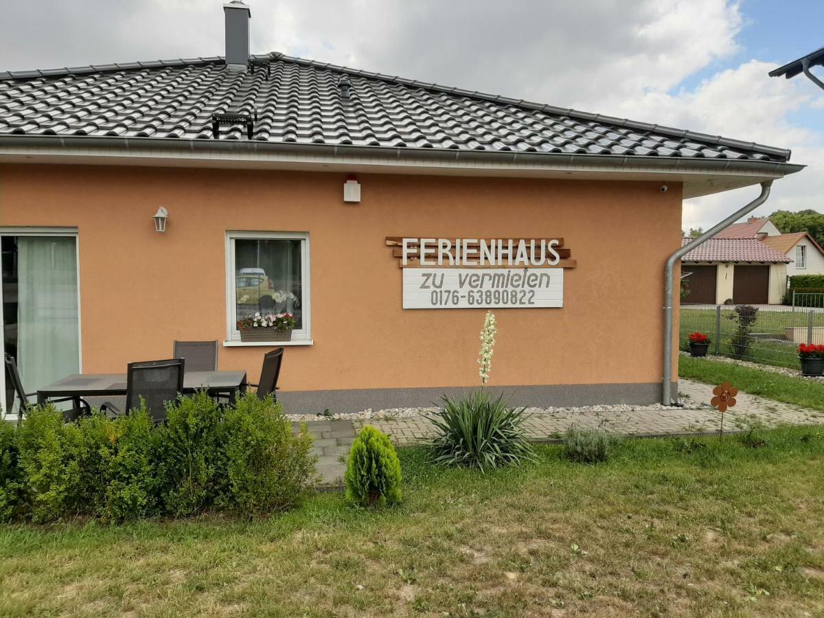 Am Bahnhof Daire Werneuchen Dış mekan fotoğraf